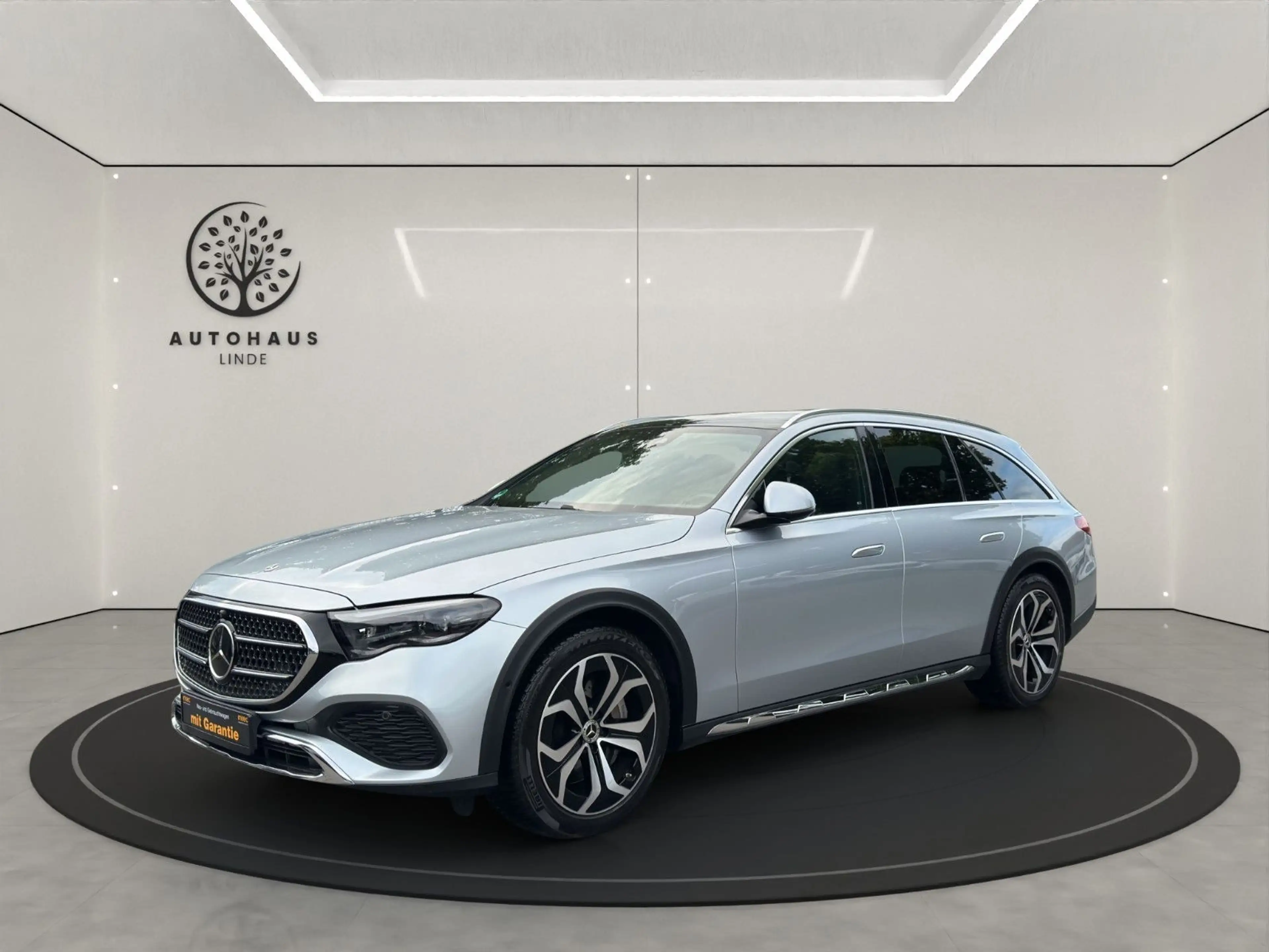 Mercedes-Benz E 450 E T-Modell d All-Terrain 4Matic Avantgarde