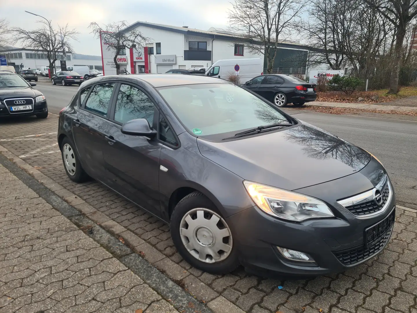 Opel Astra 1.4 ecoFLEX Cosmo Grijs - 1