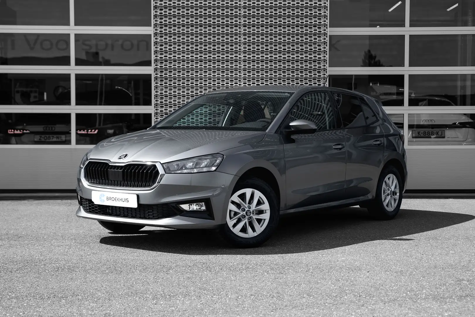 Skoda Fabia Selection Inclusief €3000,- inruilvoordeel | Airco Grigio - 1