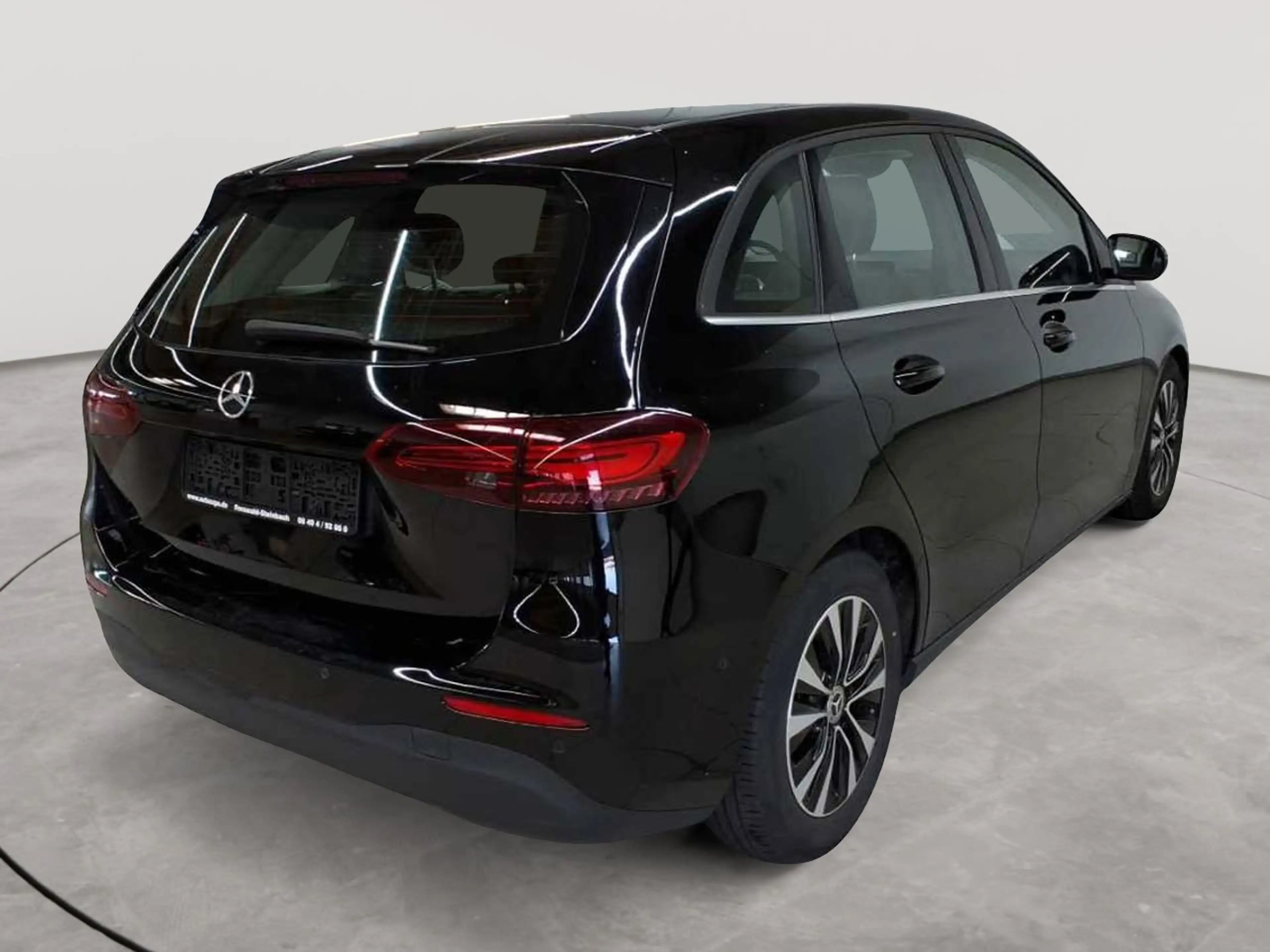 Mercedes-Benz B 180 B 180 7G-DCT Entry AdvancedP KAM — photo 4