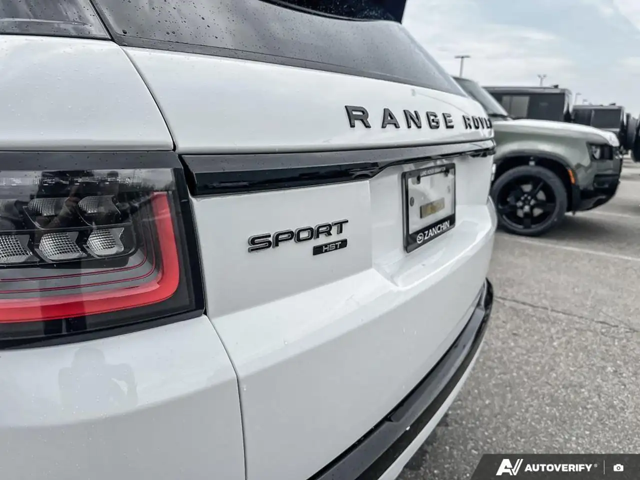 Land Rover Range Rover Sport снимка Land Rover Range Rover Sport