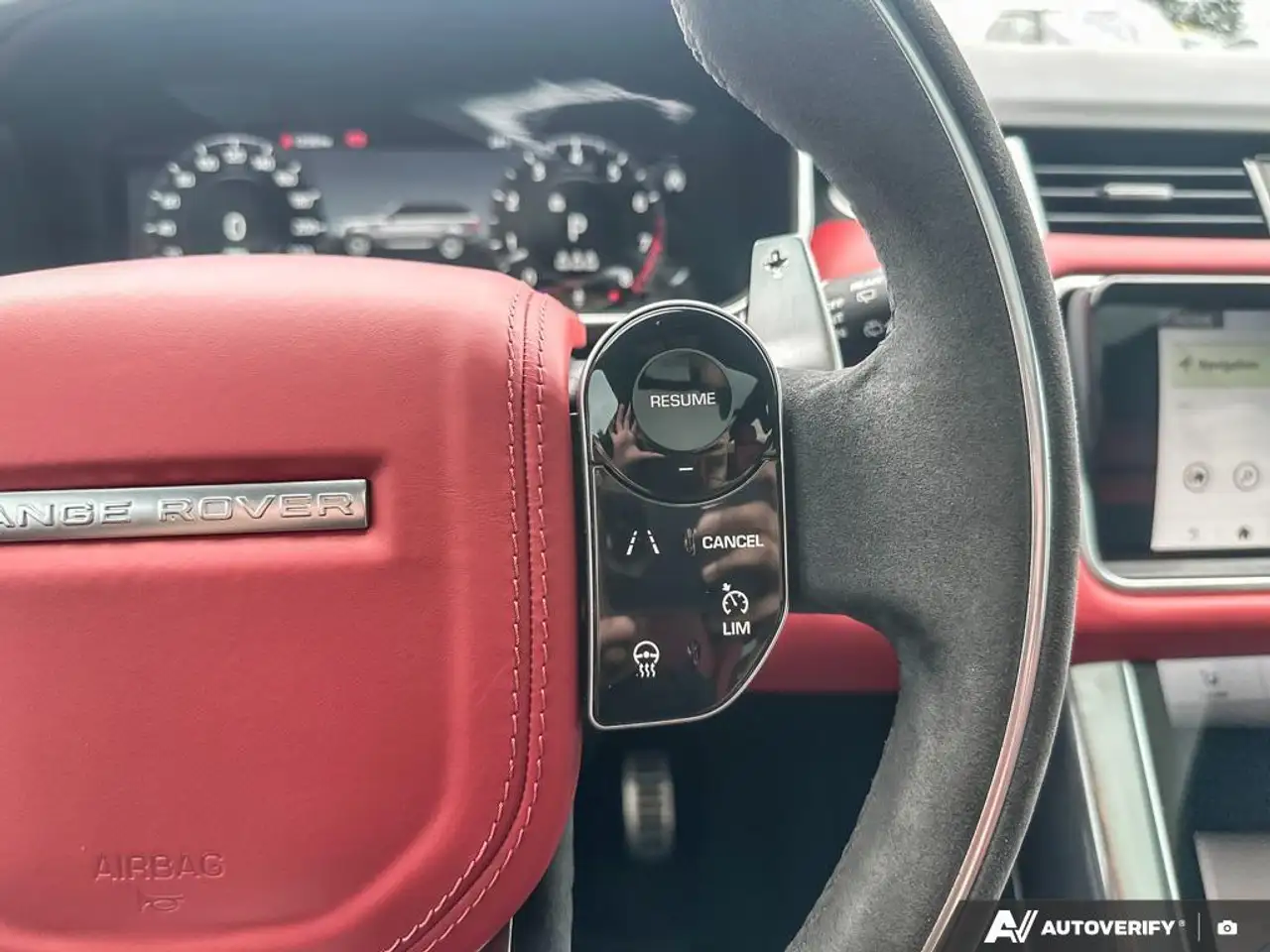 Land Rover Range Rover Sport снимка Land Rover Range Rover Sport