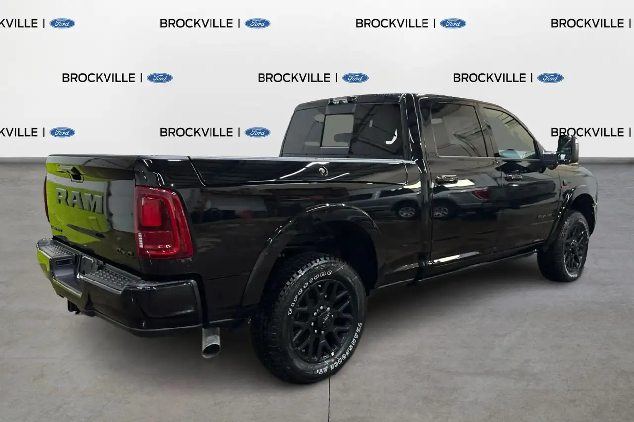 RAM 2500 снимка RAM 2500