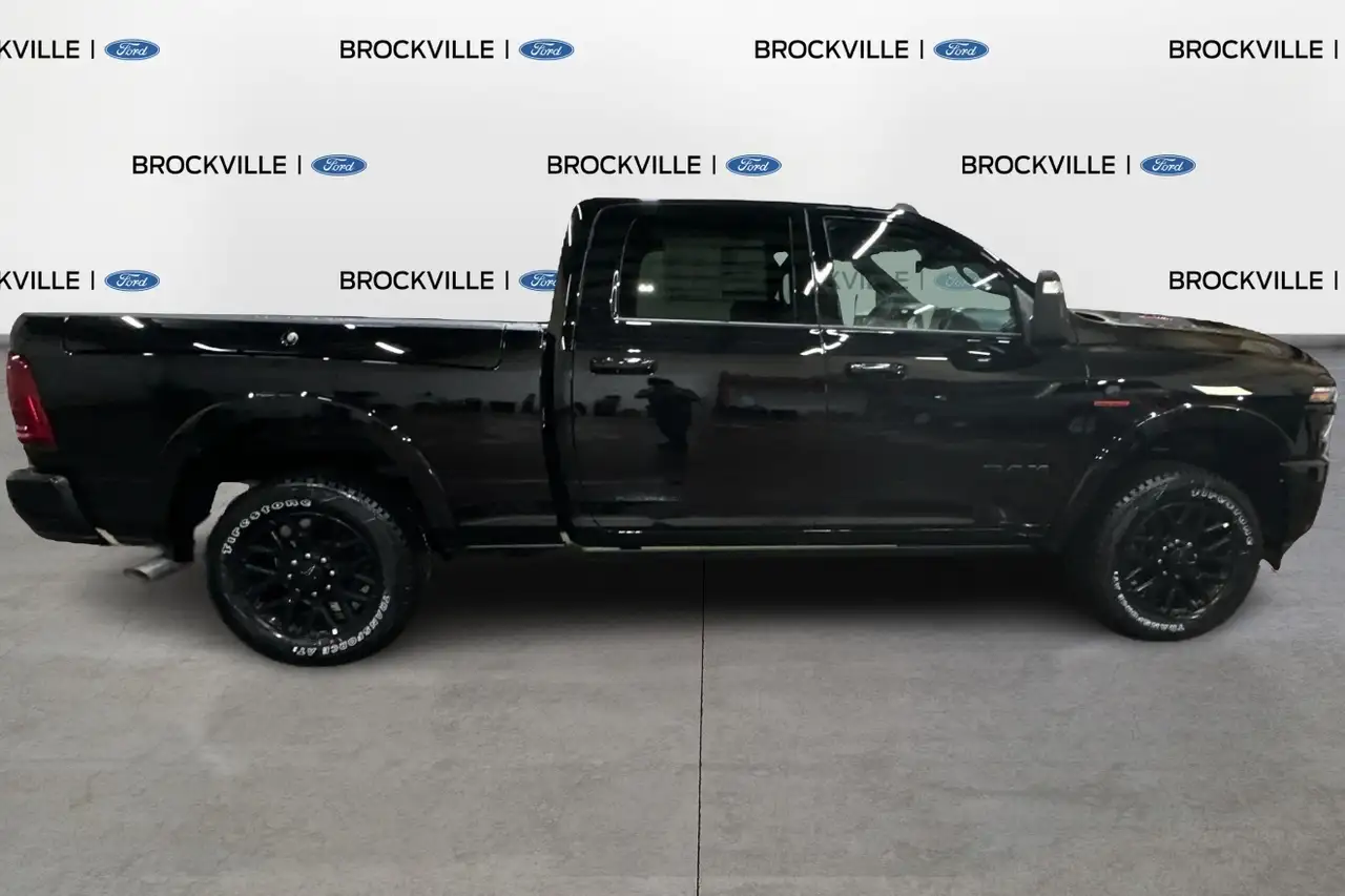 RAM 2500 снимка RAM 2500