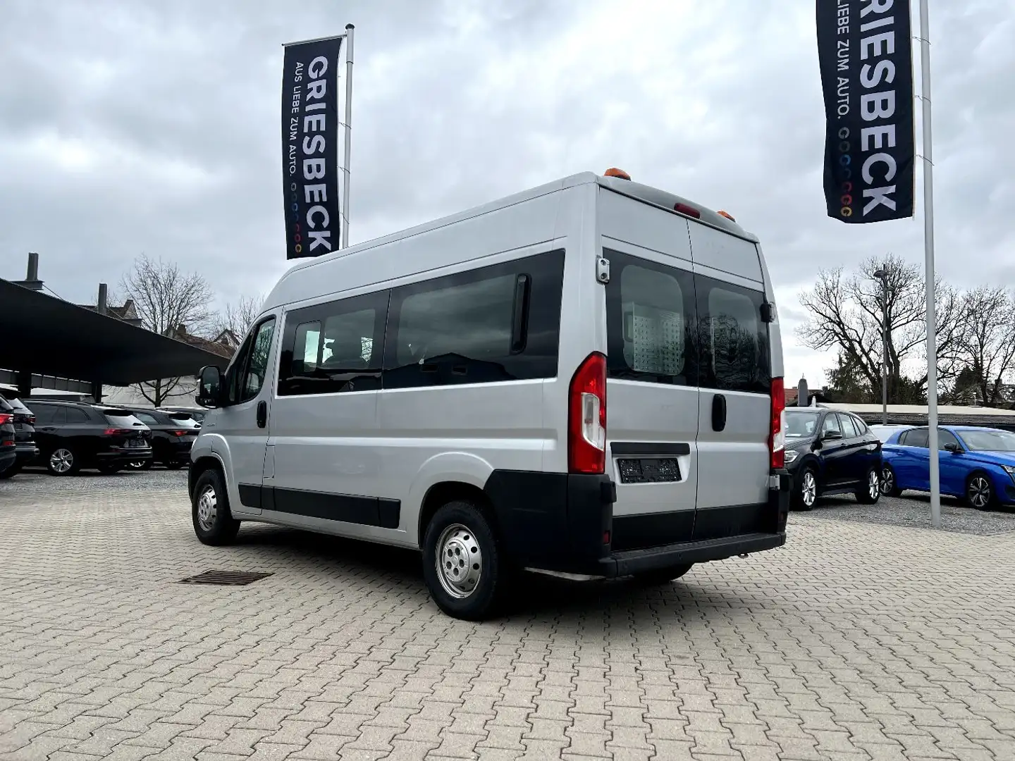 Fiat Ducato Luxusbus Panorama Modular L2H2 33 150 Plateado - 2