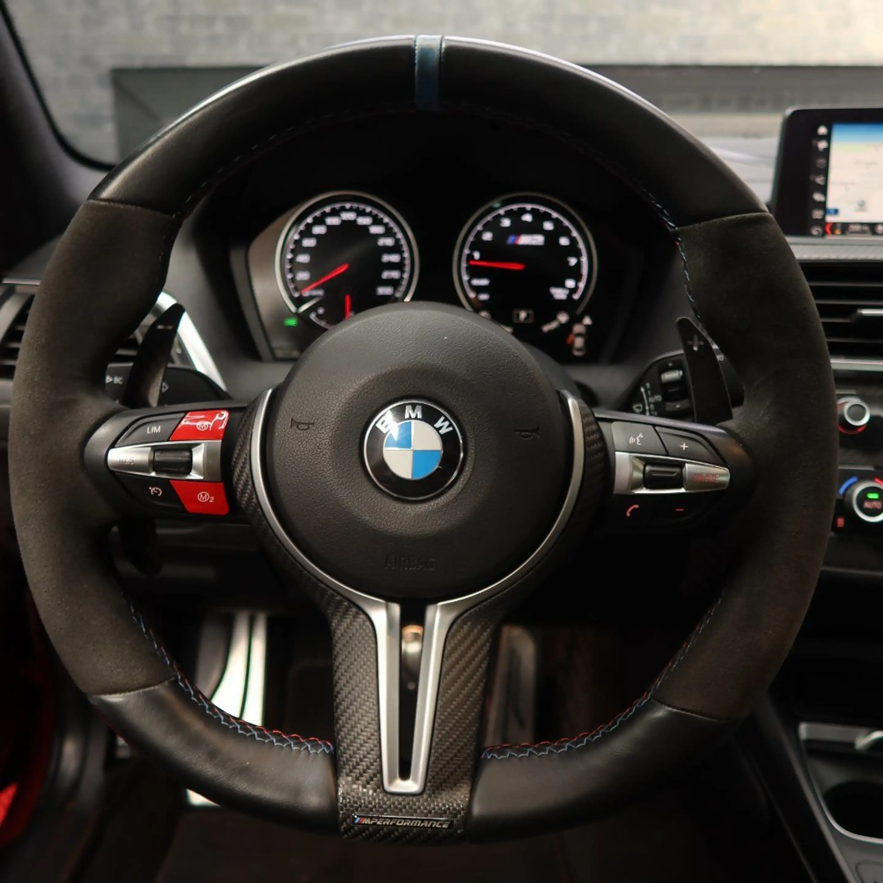 BMW M2 2er- M2 Competition — photo 8
