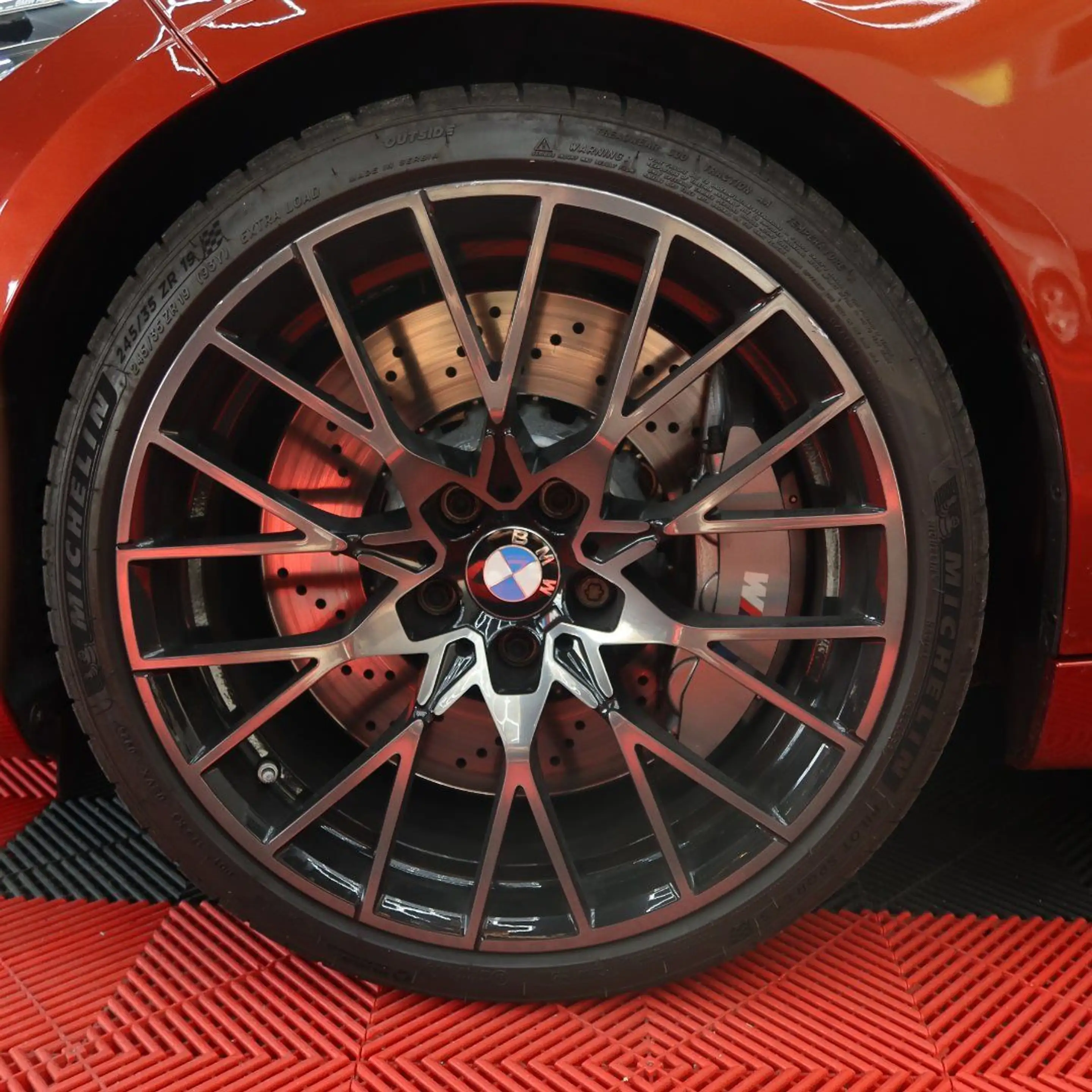 BMW M2 2er- M2 Competition — photo 9