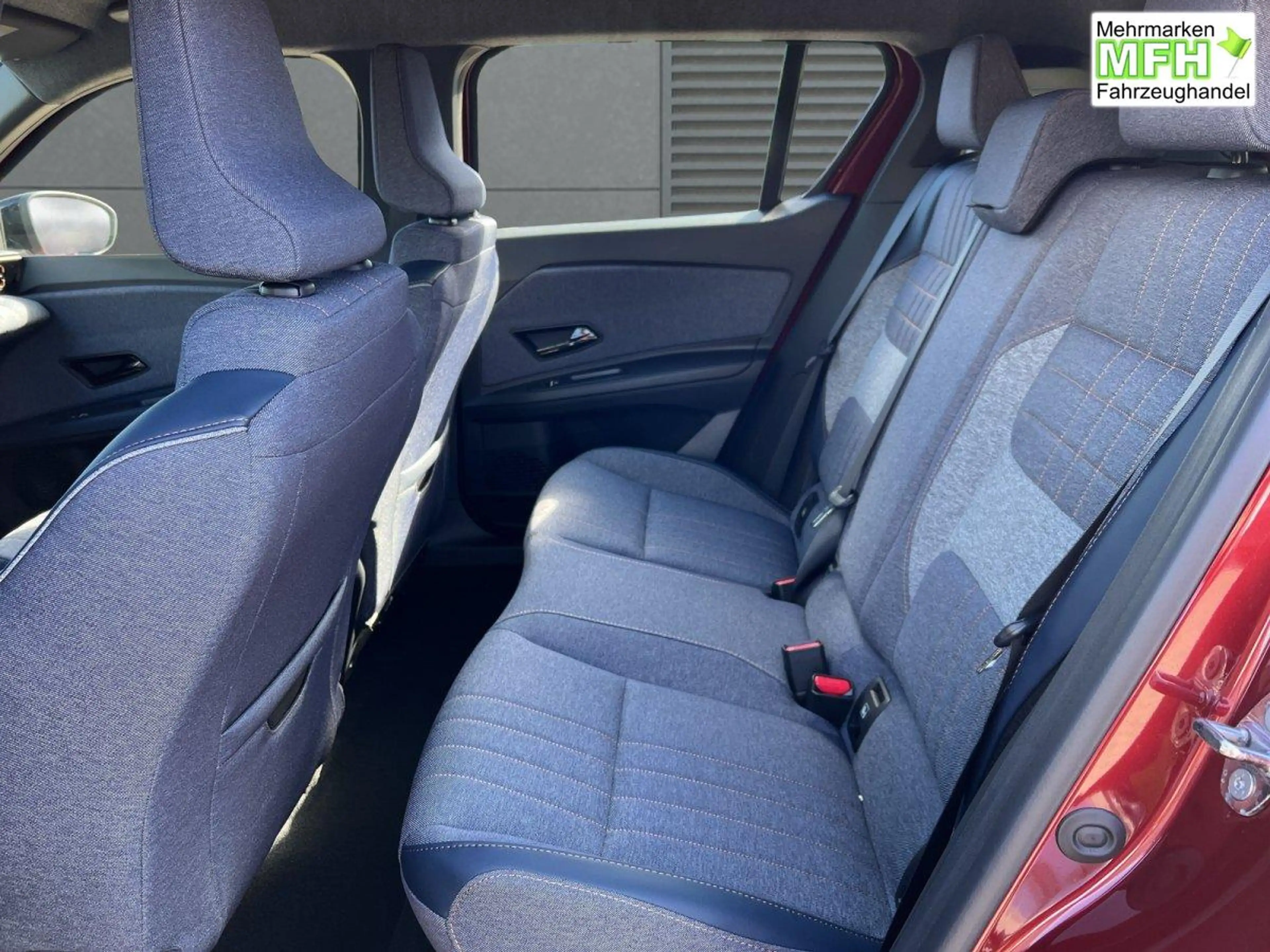 Renault R 4 Techno SHZ RFK E-Tech 150 Comfort Range 110 kW ... — photo 5
