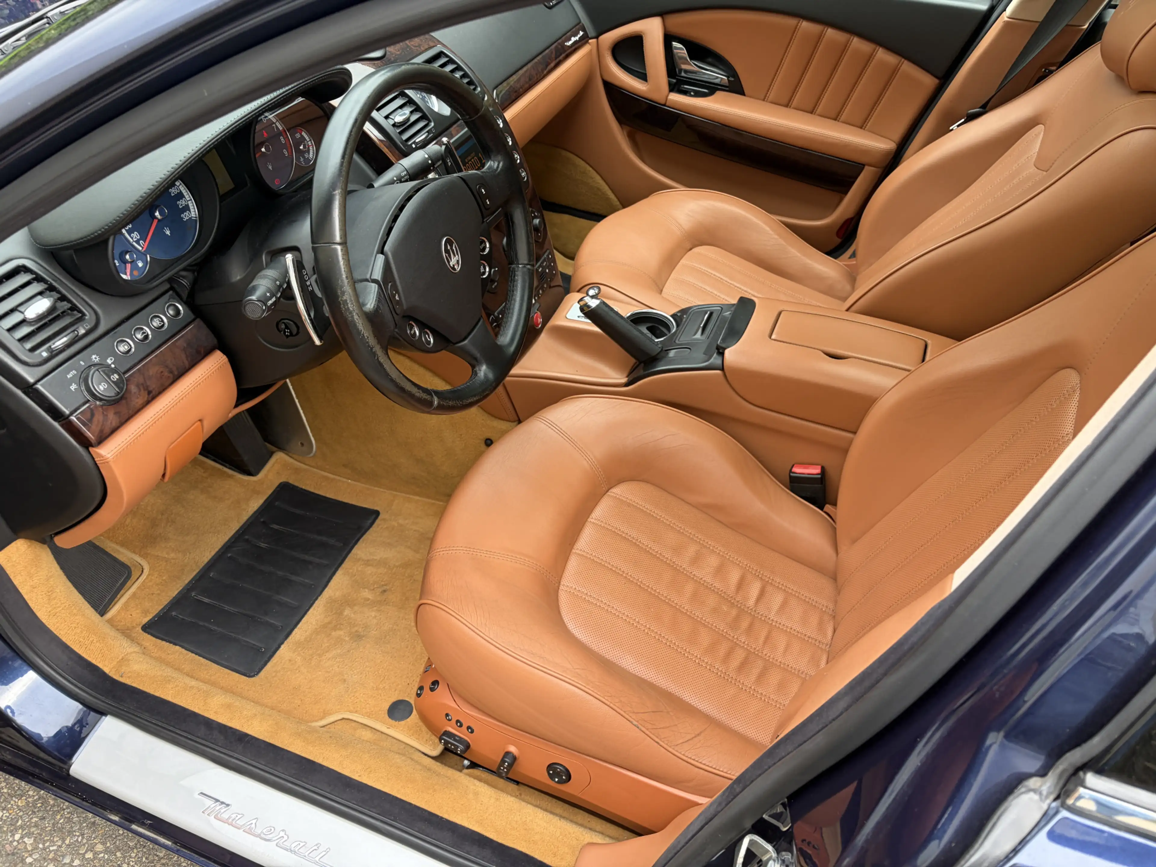 Maserati Quattroporte 4.2 Duo Select / AUTOMAAT / NAVI / SCHUIFDAK / 81d — photo 6