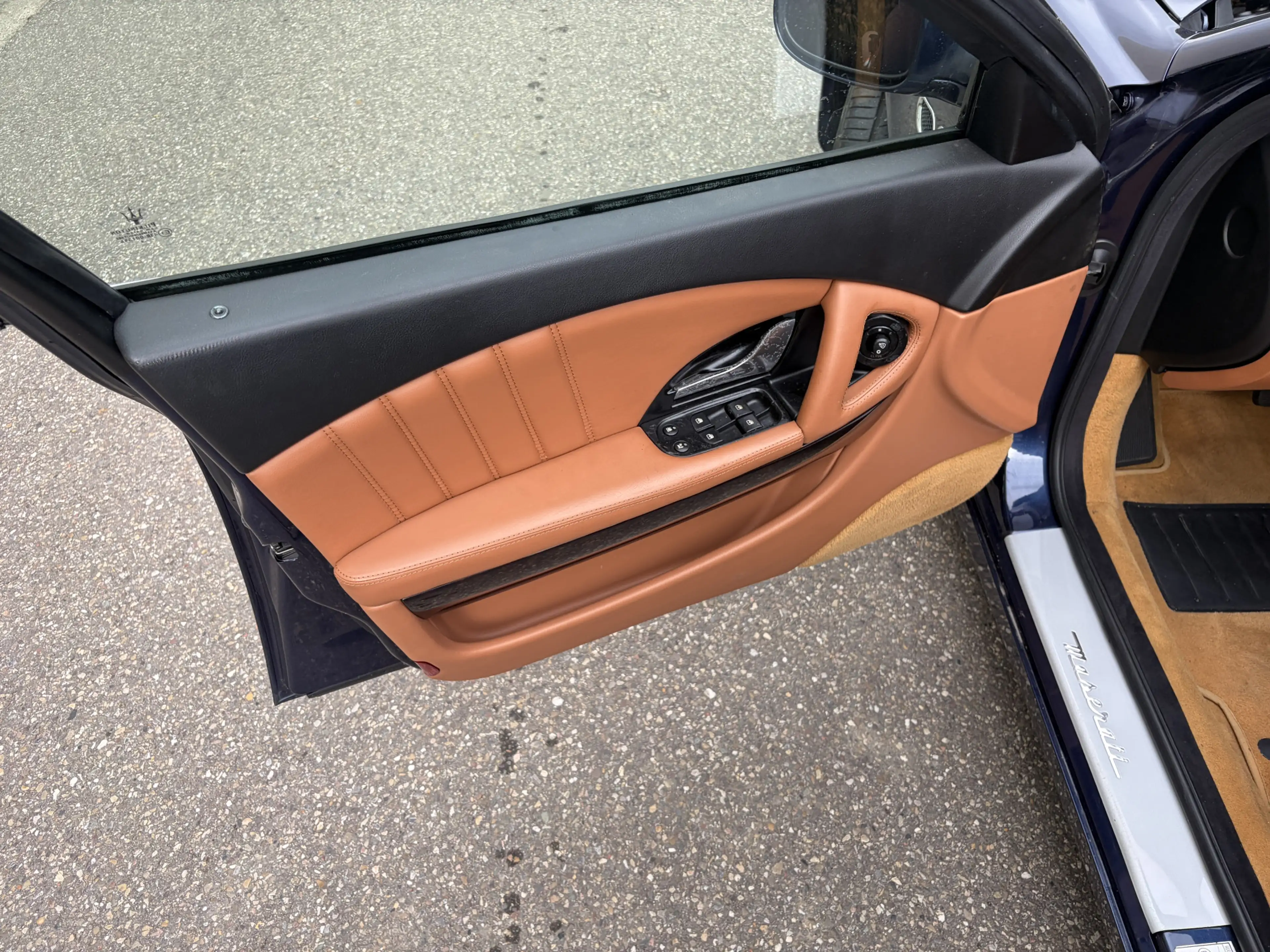 Maserati Quattroporte 4.2 Duo Select / AUTOMAAT / NAVI / SCHUIFDAK / 81d — photo 7