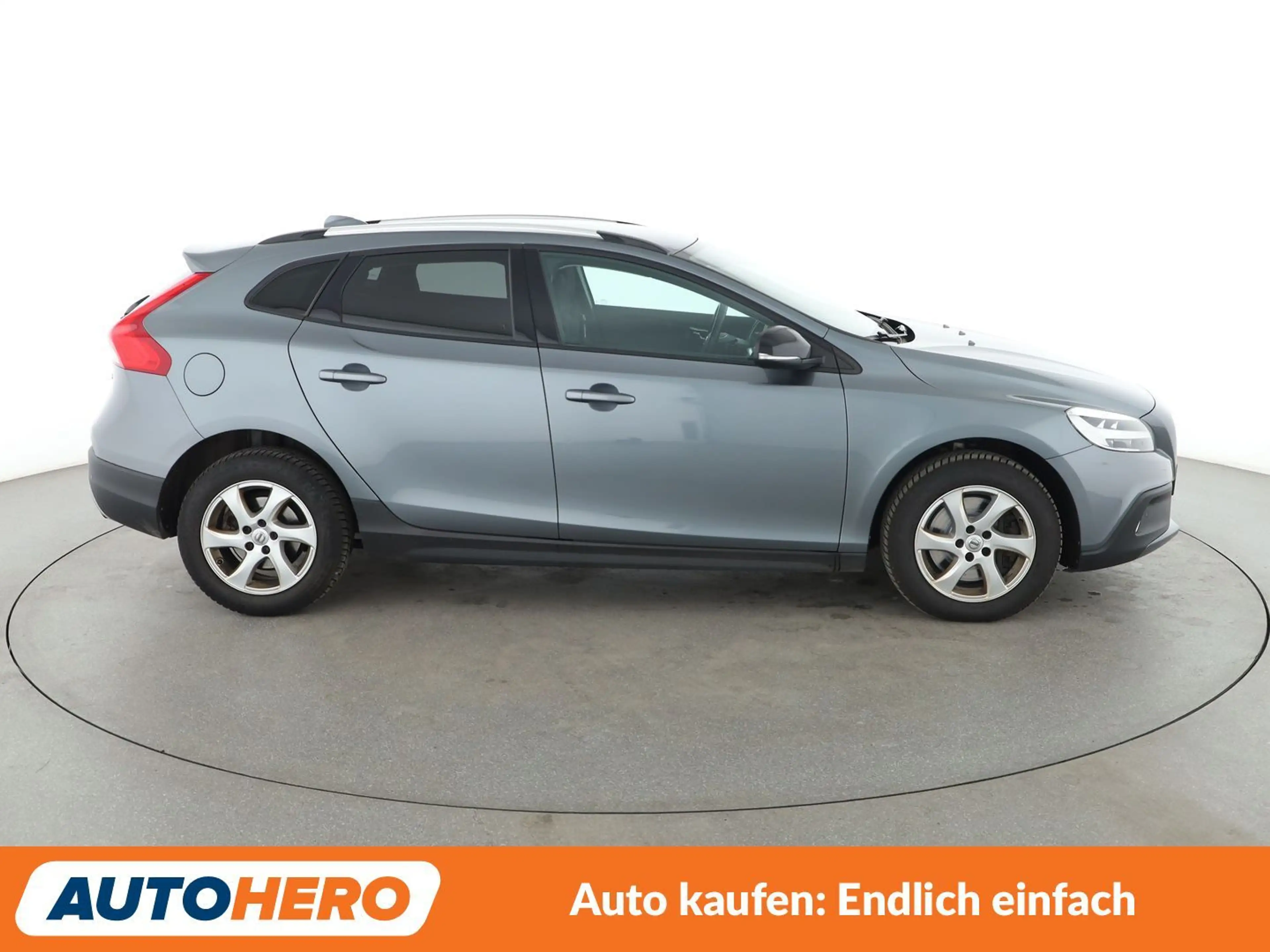 Volvo V40 Cross Country 1.5 Plus Aut.*NAVI*LED*TEMPO*CAM*PDC*SHZ* — photo 7