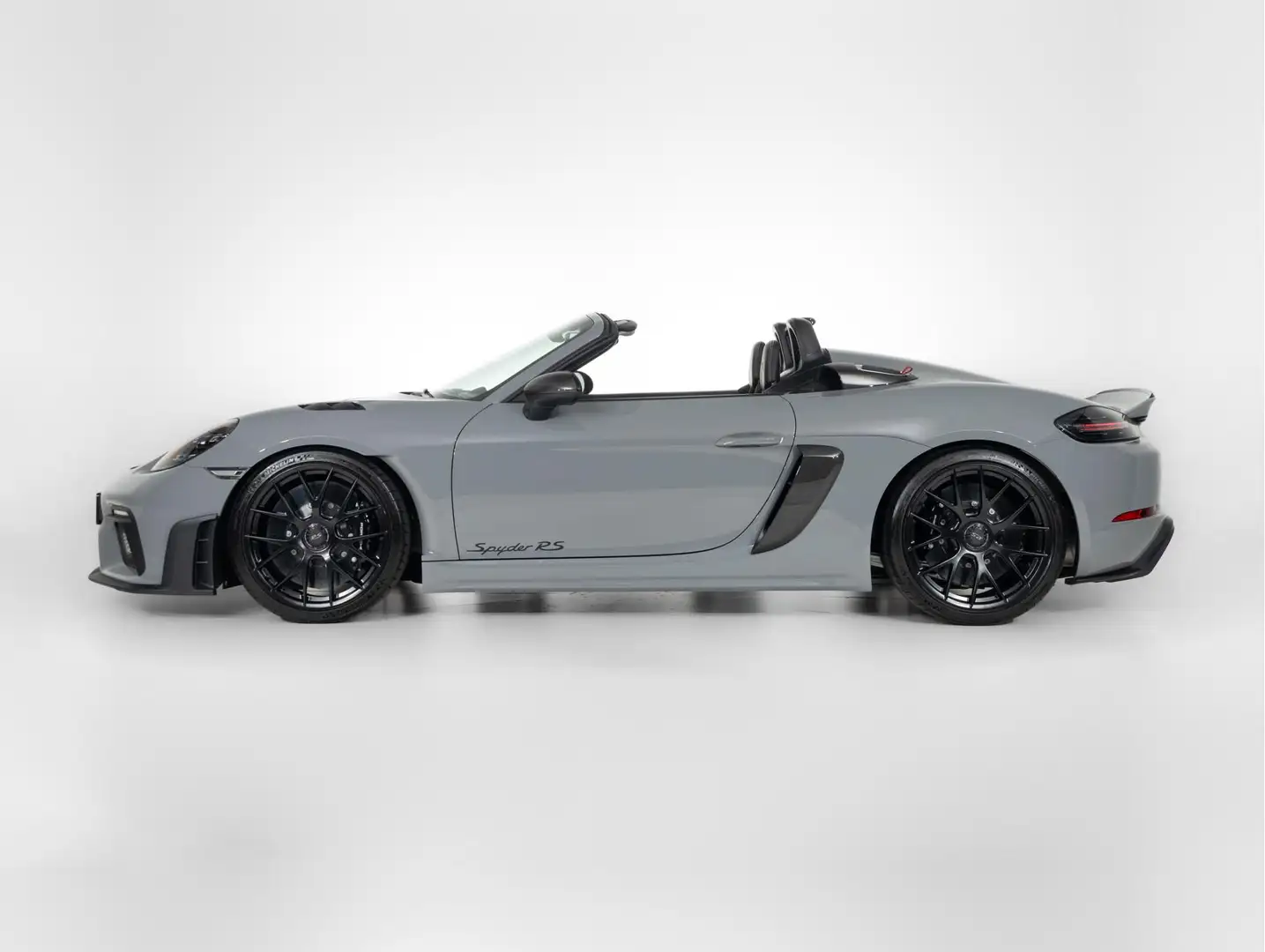 Porsche 718 Spyder RS Grau - 2