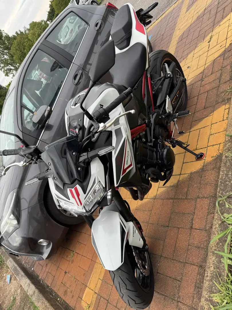 Kawasaki Z 900 Alb - 2