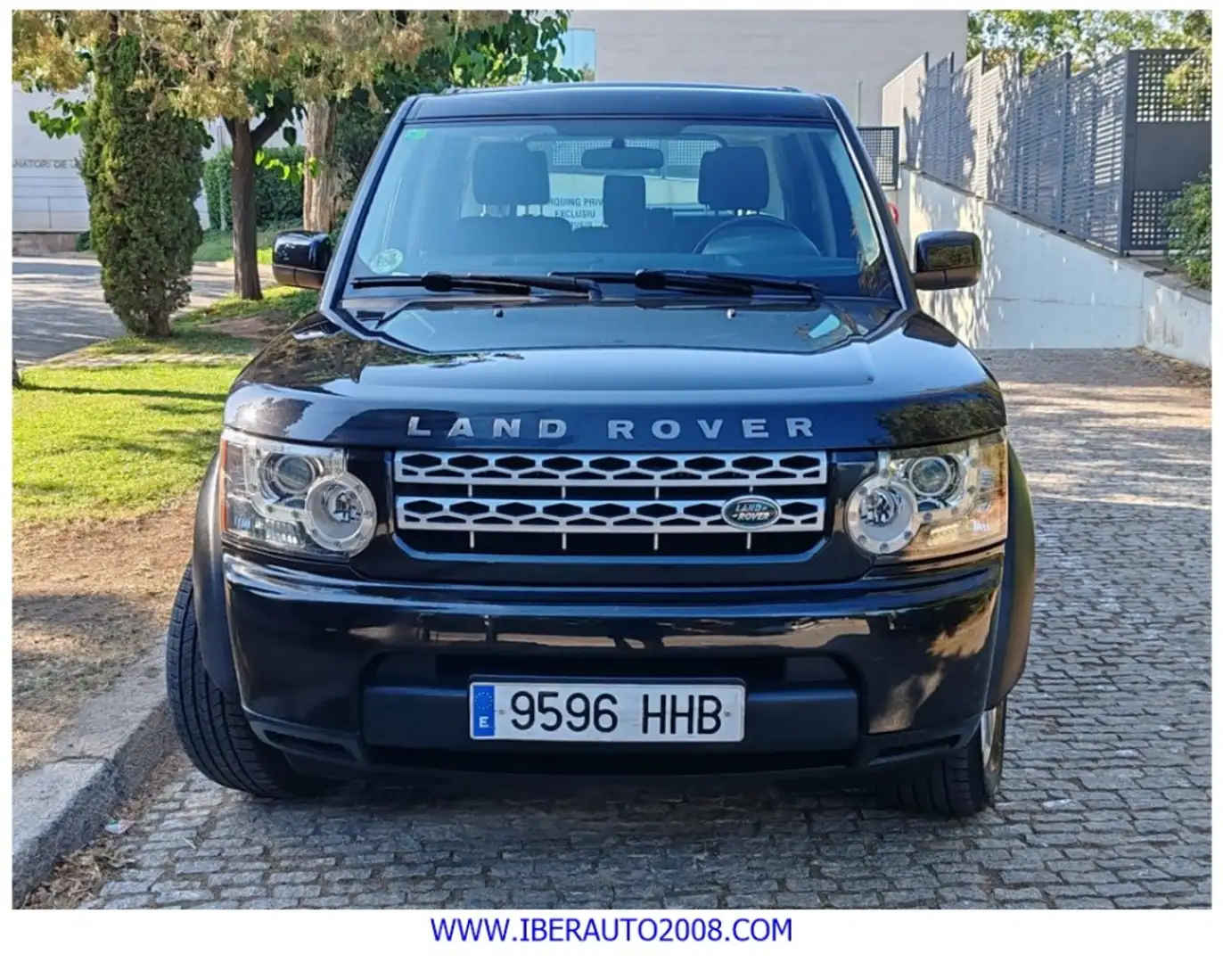 Land Rover Discovery 3.0TDV6 S Aut. Negro - 2