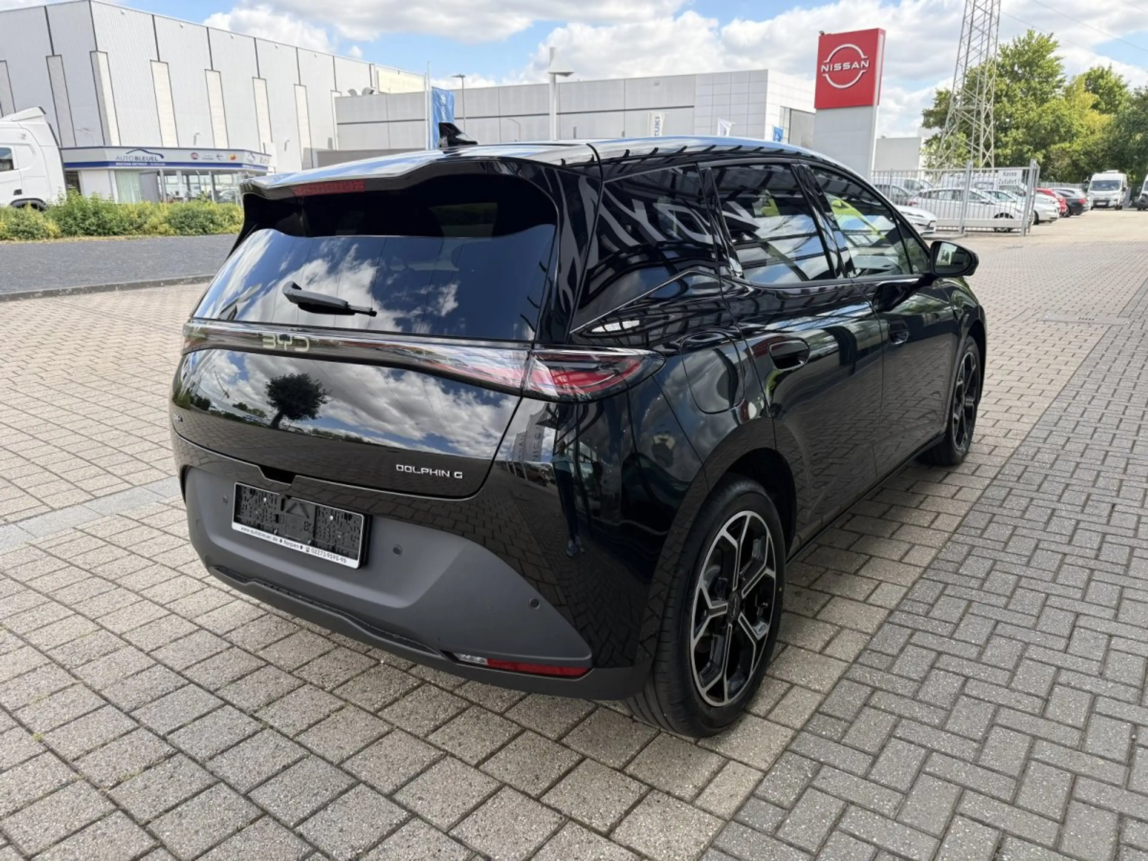 BYD Dolphin G DM-i Comfort*18,3 kWh *Glasdach*Head-Up*360Grad — photo 5