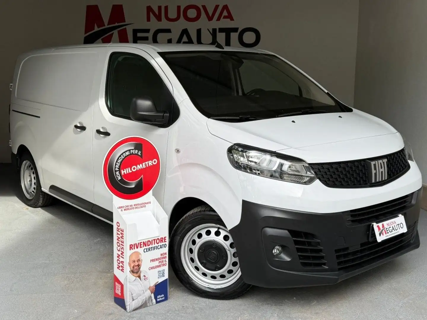 Fiat Scudo 1.5 BlueHDi 120 CV PL-TN Furgone Business Blanc - 1