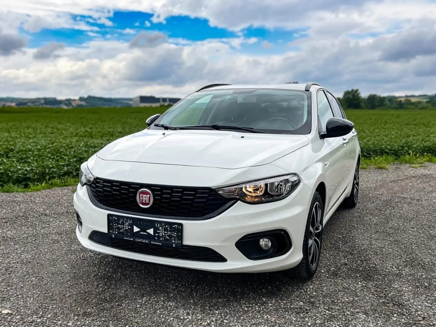 Fiat Tipo 1.6 Multijet S-Design Weiß - 1