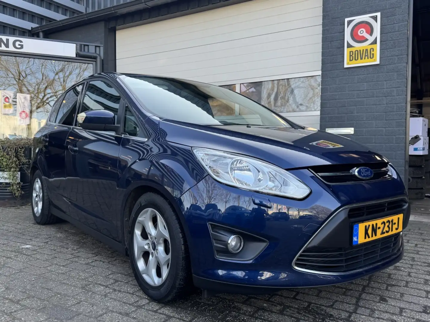 Ford C-Max 1.6 Titanium Bleu - 1