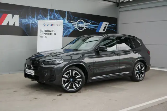 BMW X3 M iX3 M Sport Inspiring