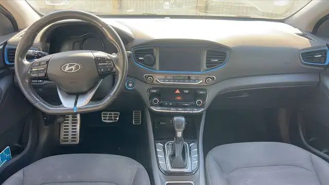 Hyundai Ioniq view 11