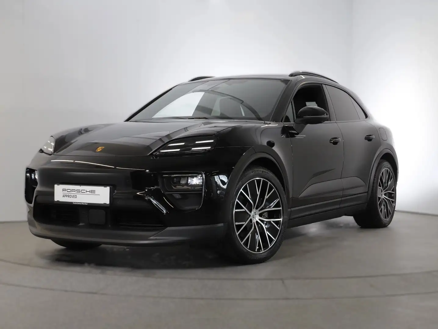 Porsche Macan Schwarz - 1