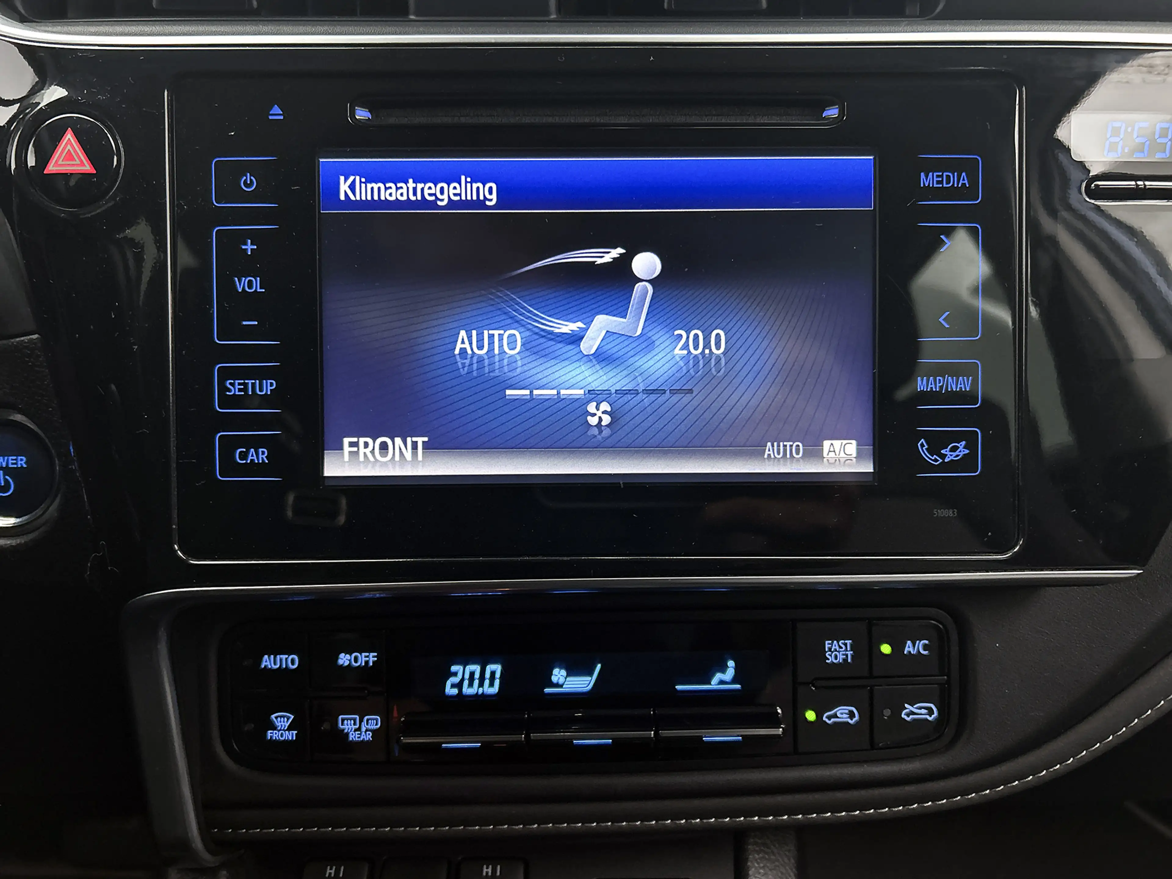 Toyota Auris Touring Sports 1.8 Hybrid Dynamic Ultimate | Stoel — photo 13