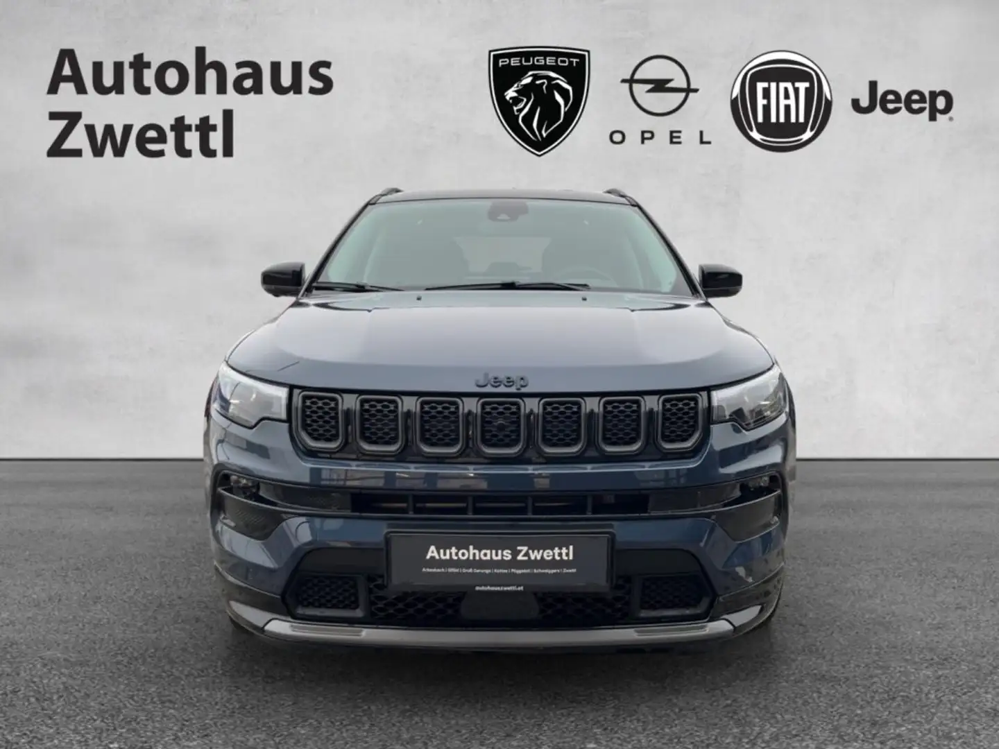 Jeep Compass Summit PHEV 240 DCT7 Blau - 2