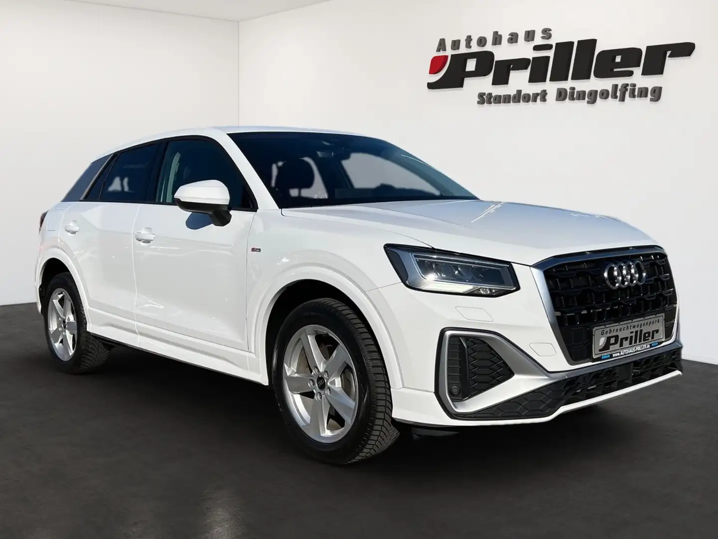 Audi Q2 35 TFSI S-Line S-Tronic/LED/NAVI/SHZ/Privacy Blanc - 2