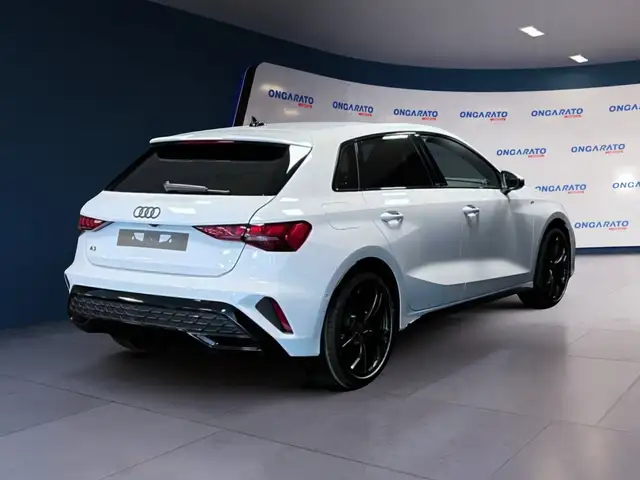Audi A3 view 5