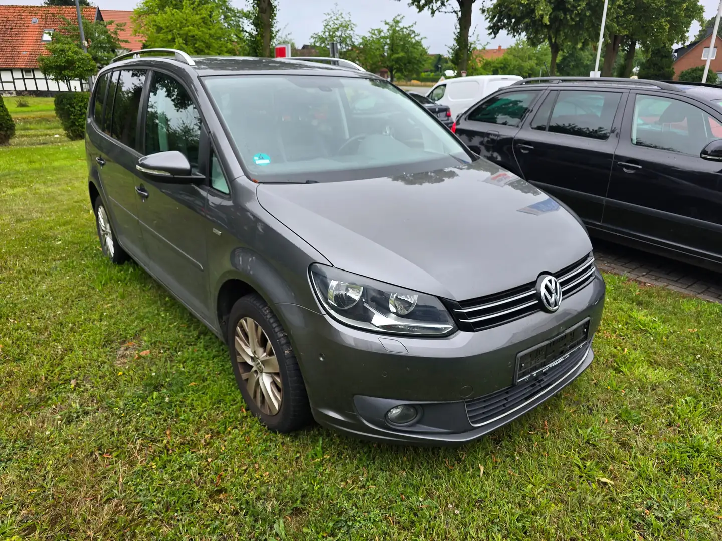 Volkswagen Touran Life EcoFuel Gris - 1