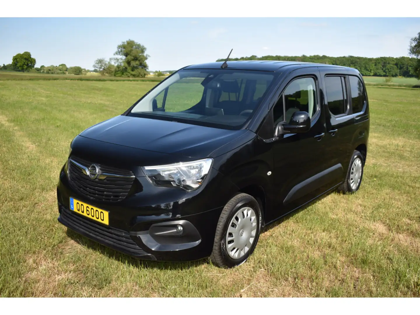 Opel Combo Live 1,5 Blue HDi 130 5 places Noir - 1
