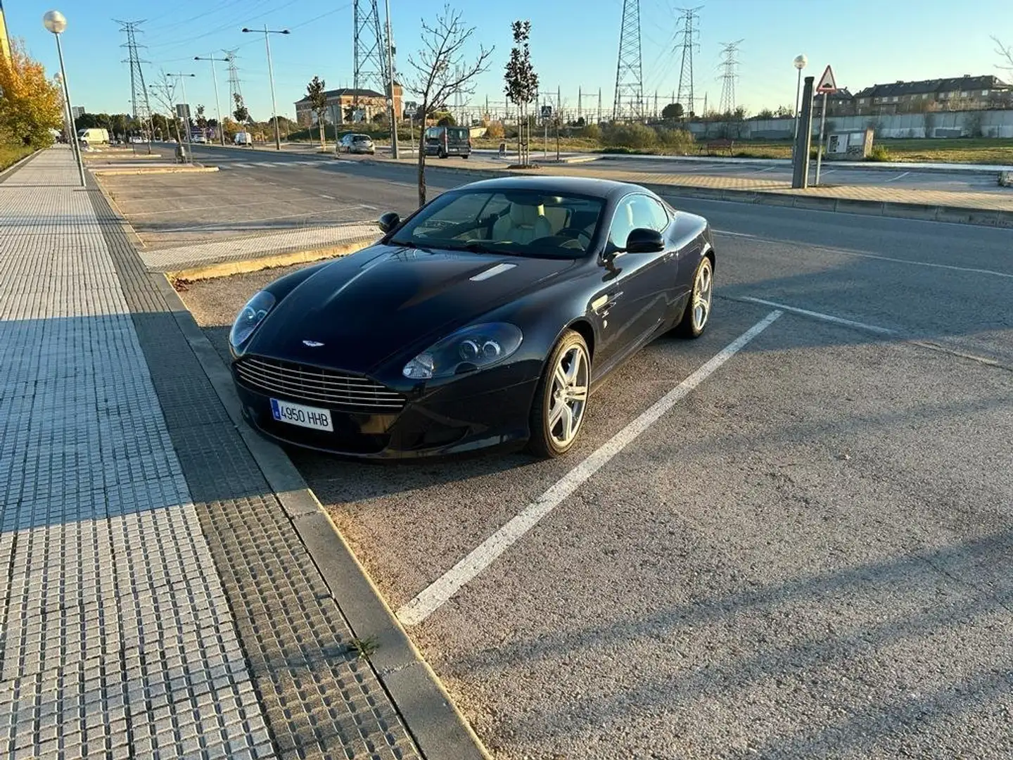 Aston Martin DB9 DB9 Modrá - 1