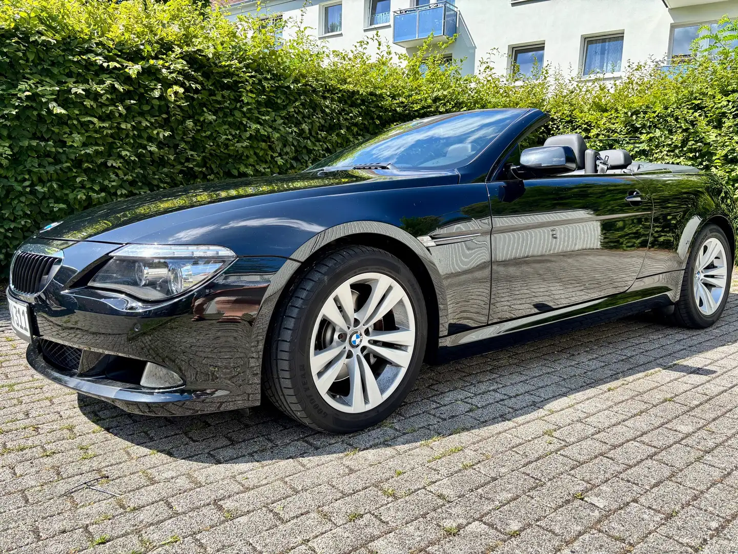 BMW 630 Cabrio Garagenwagen Schwarz - 1
