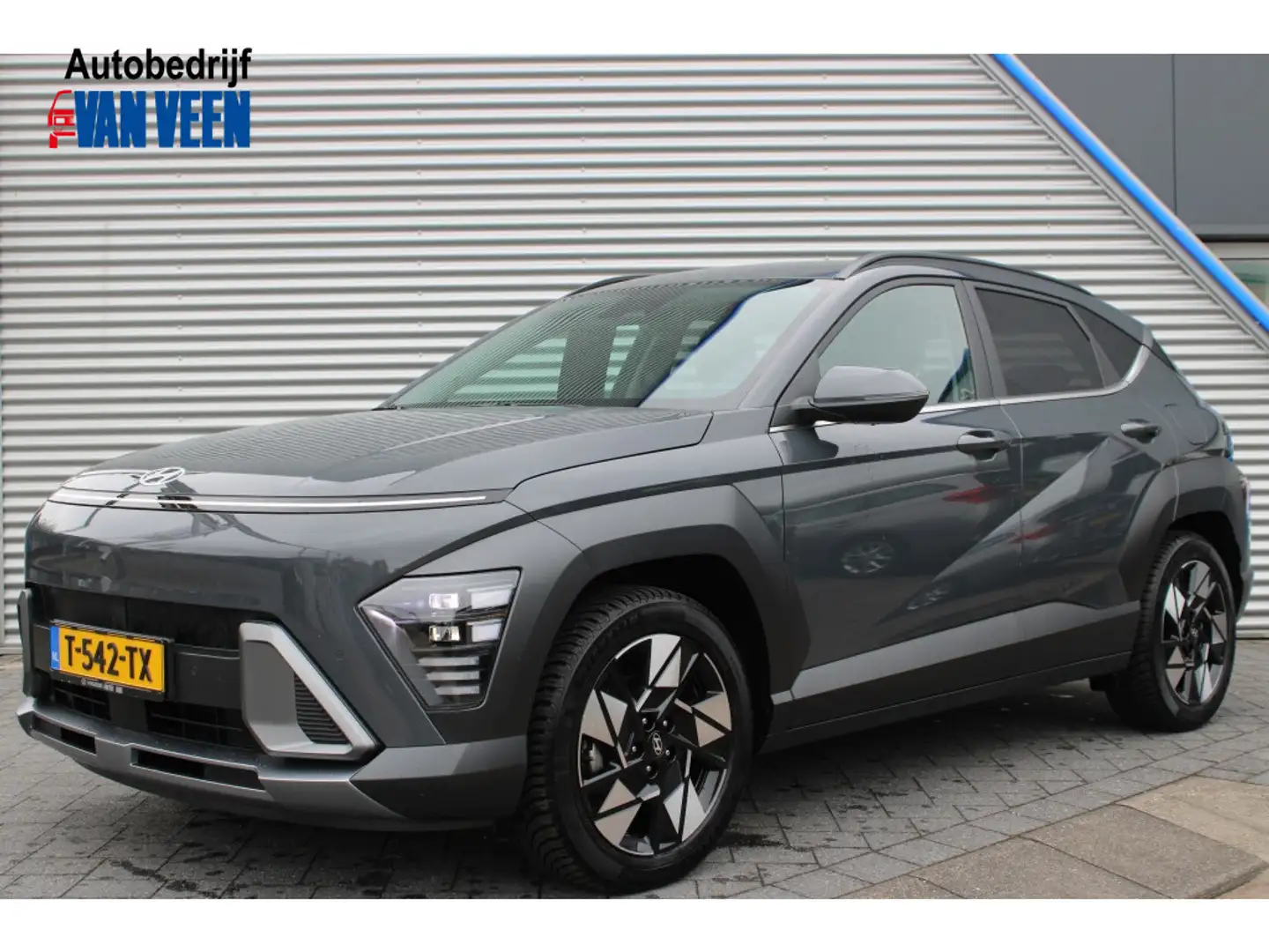 Hyundai KONA 1.6 GDI HEV Comfort Smart + Trekhaak | All seasonb Grijs - 1