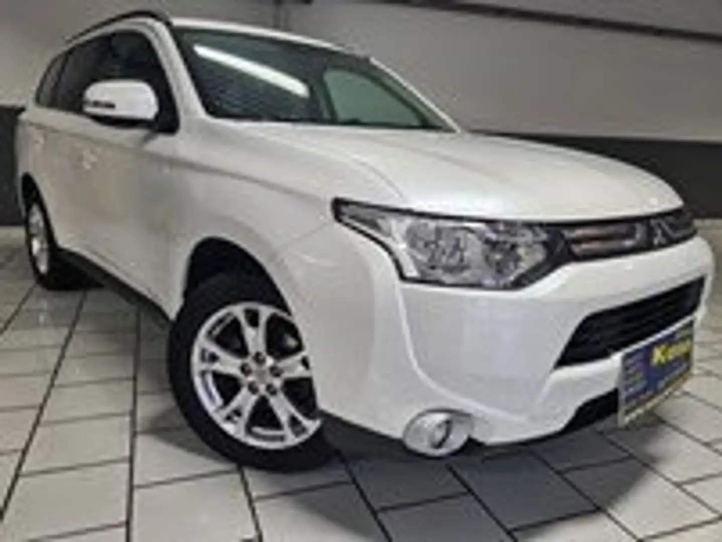 Mitsubishi Outlander 2.2 DI-D 2WD//MOTOR DEFECK /Moteur Casse Wit - 1