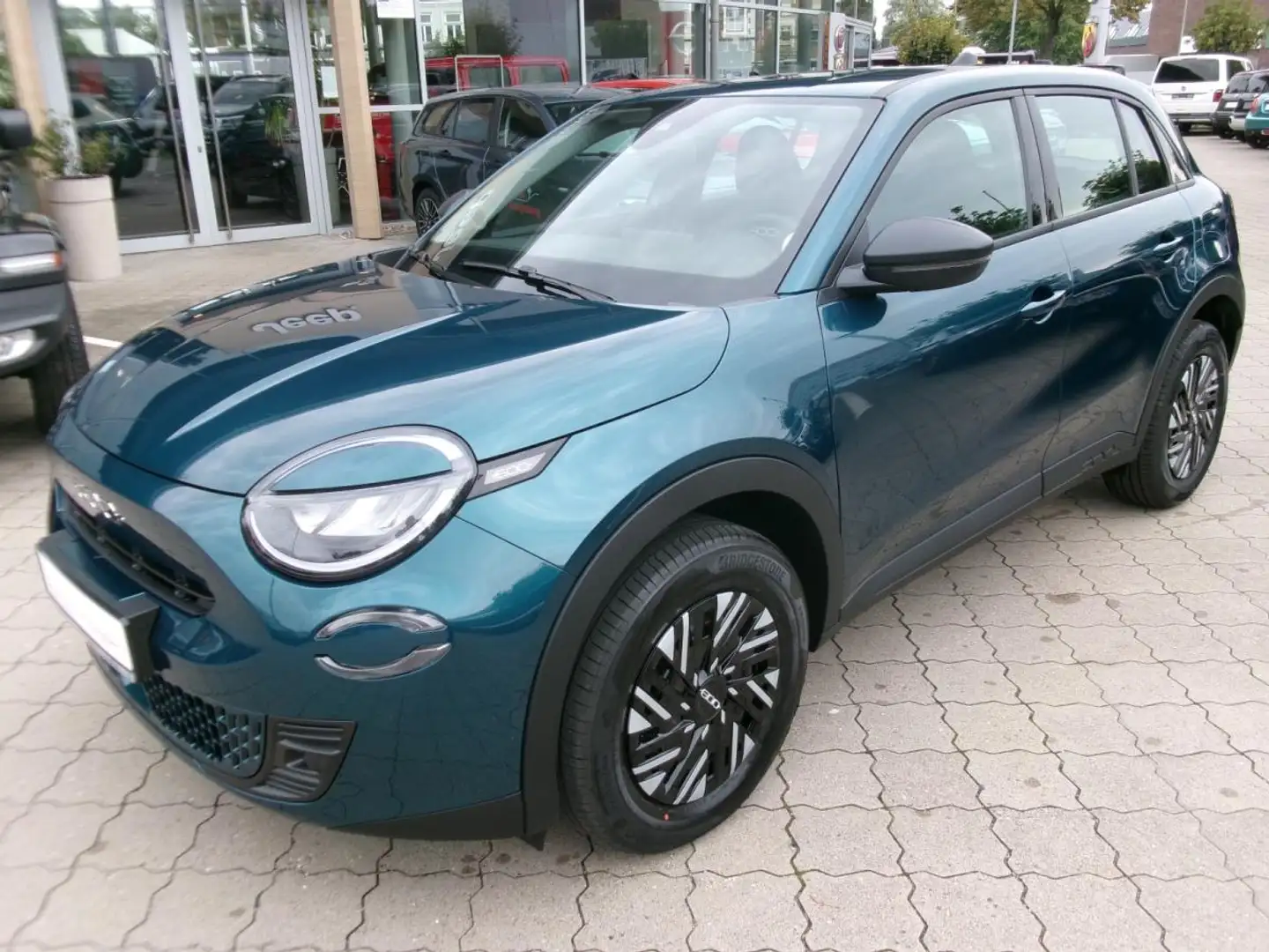 Fiat 600 1.2 Special Edition 110PS Automatik 🎉 LED ACC NAV Blau - 1