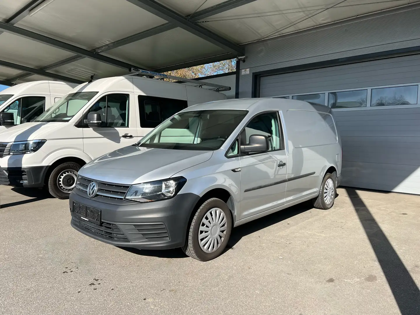 Volkswagen Caddy Kastenwagen Maxi 2,0 TDI KLIMA/TEMPOMAT Silber - 2