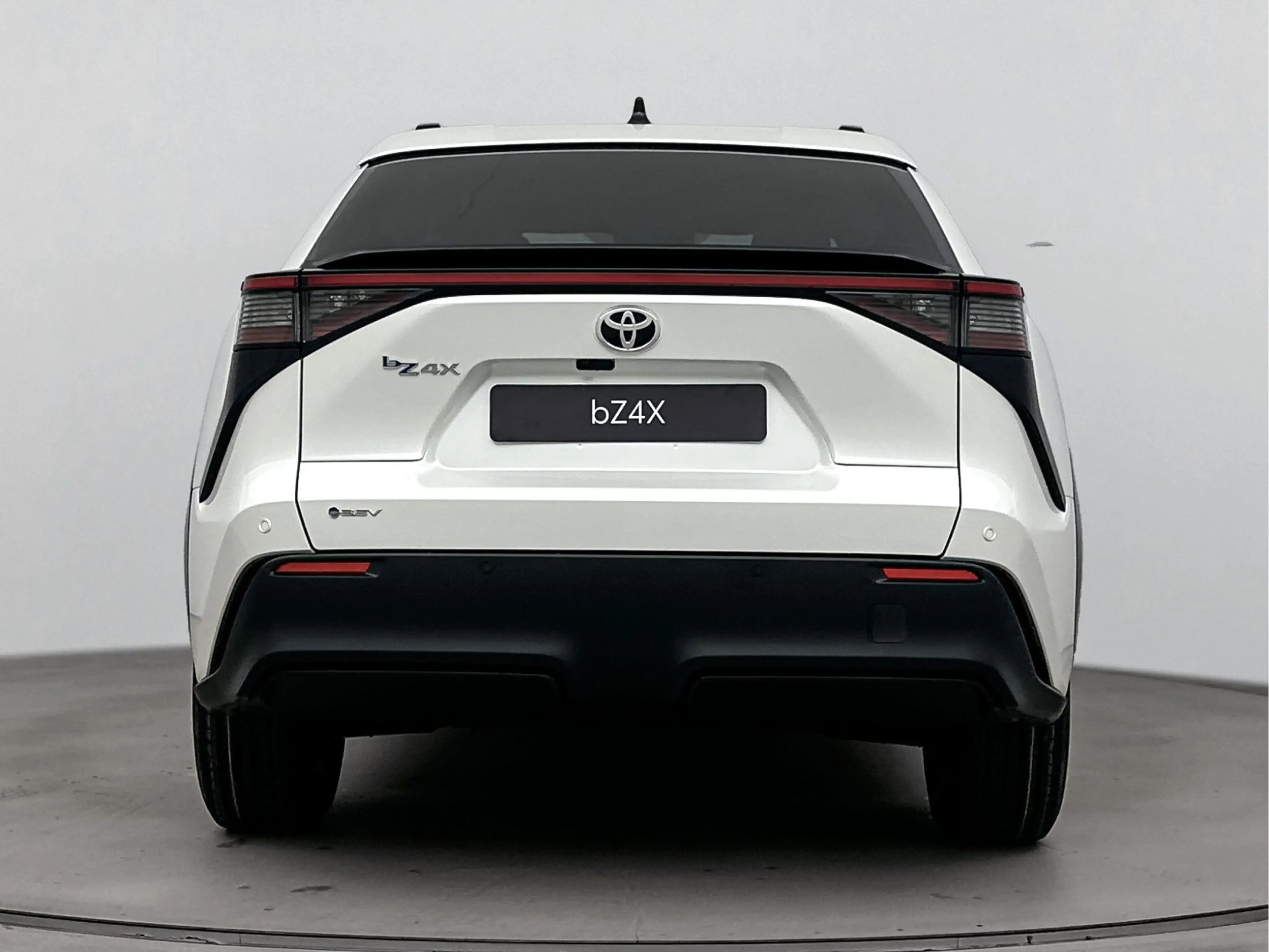 Toyota bZ4X Dynamic 73 kWh | Apple Carplay & Android Auto | Pa — photo 7
