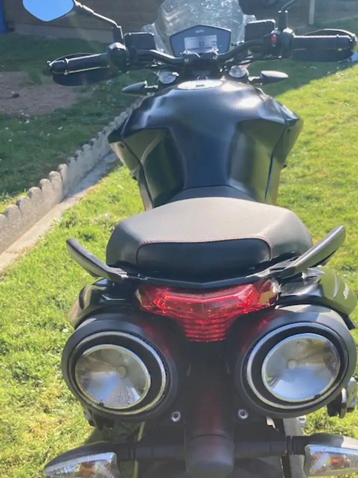 Aprilia Shiver 900