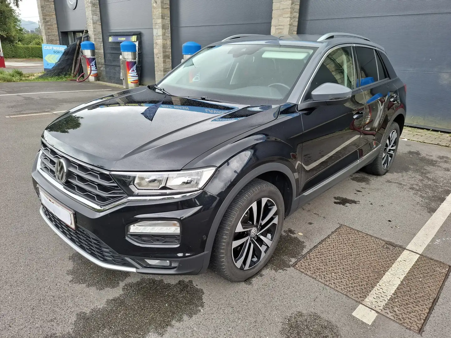 Volkswagen T-Roc 1.6 TDi SCR IQ.Drive + pack hiver - 1