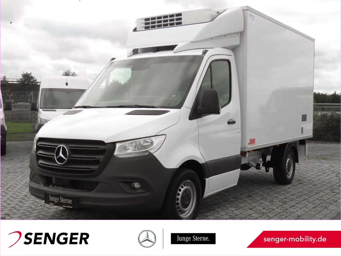 Mercedes-Benz Sprinter 317 CDI Kühlkoffer L2 MBUX Klima Kamera Weiß - 1