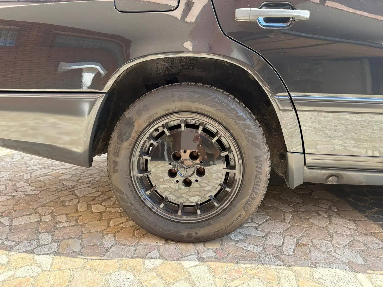 Mercedes-Benz E 260 E (124) 260, foto 5