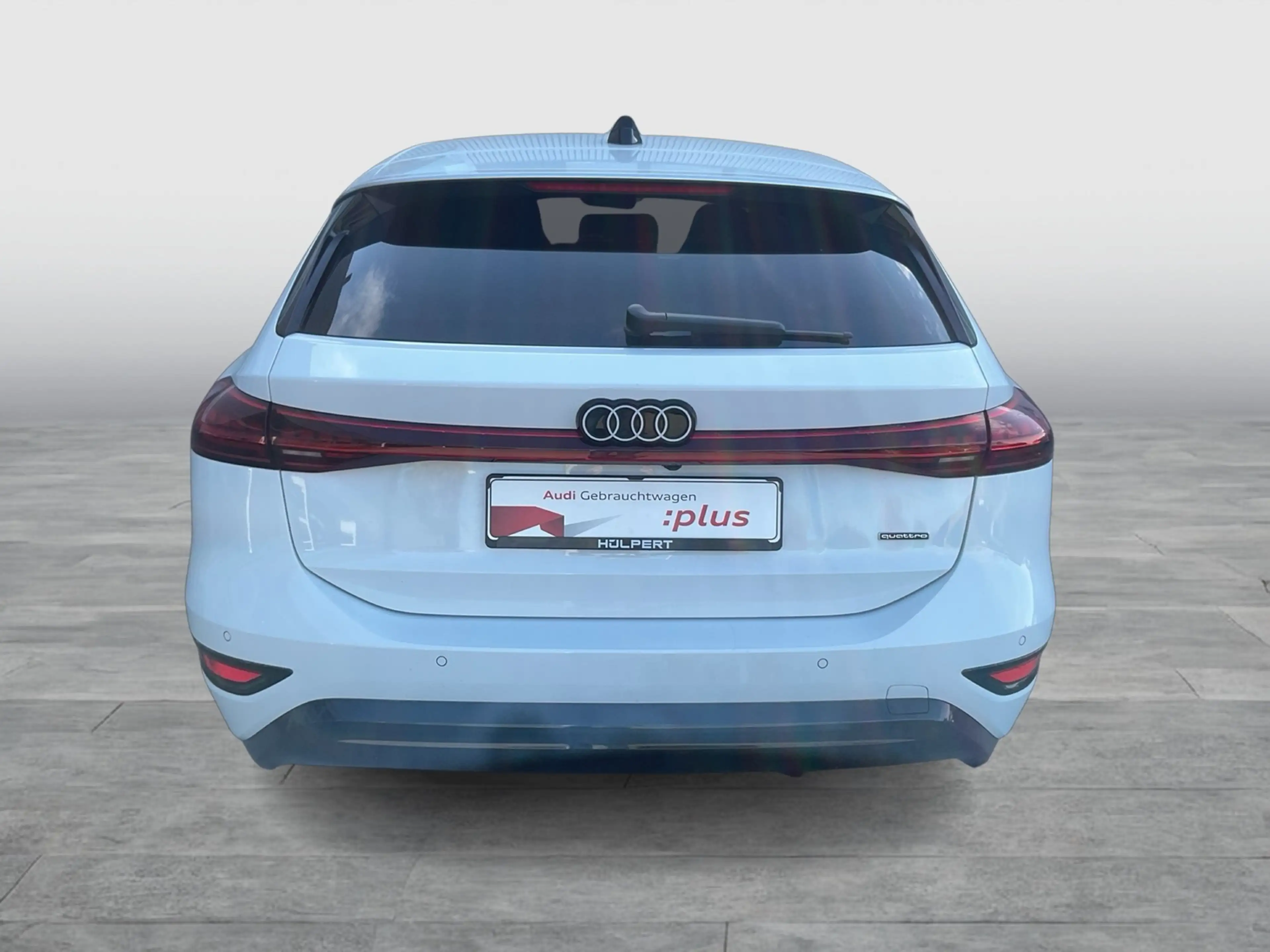 Audi A6 e-tron Avant quattro advanced AHK 360CAM LM21 — photo 6