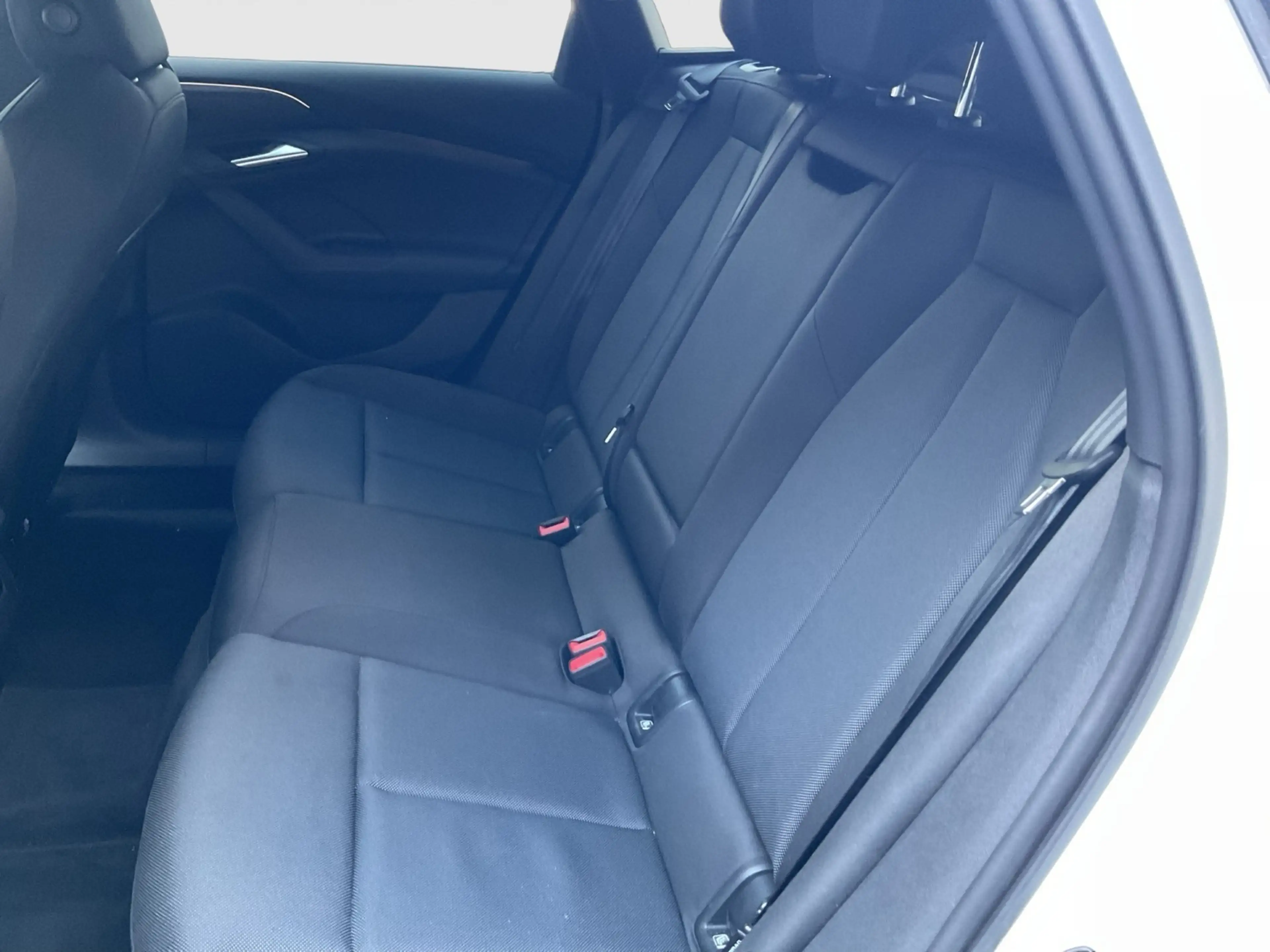 Audi A6 e-tron Avant quattro advanced AHK 360CAM LM21 — photo 13