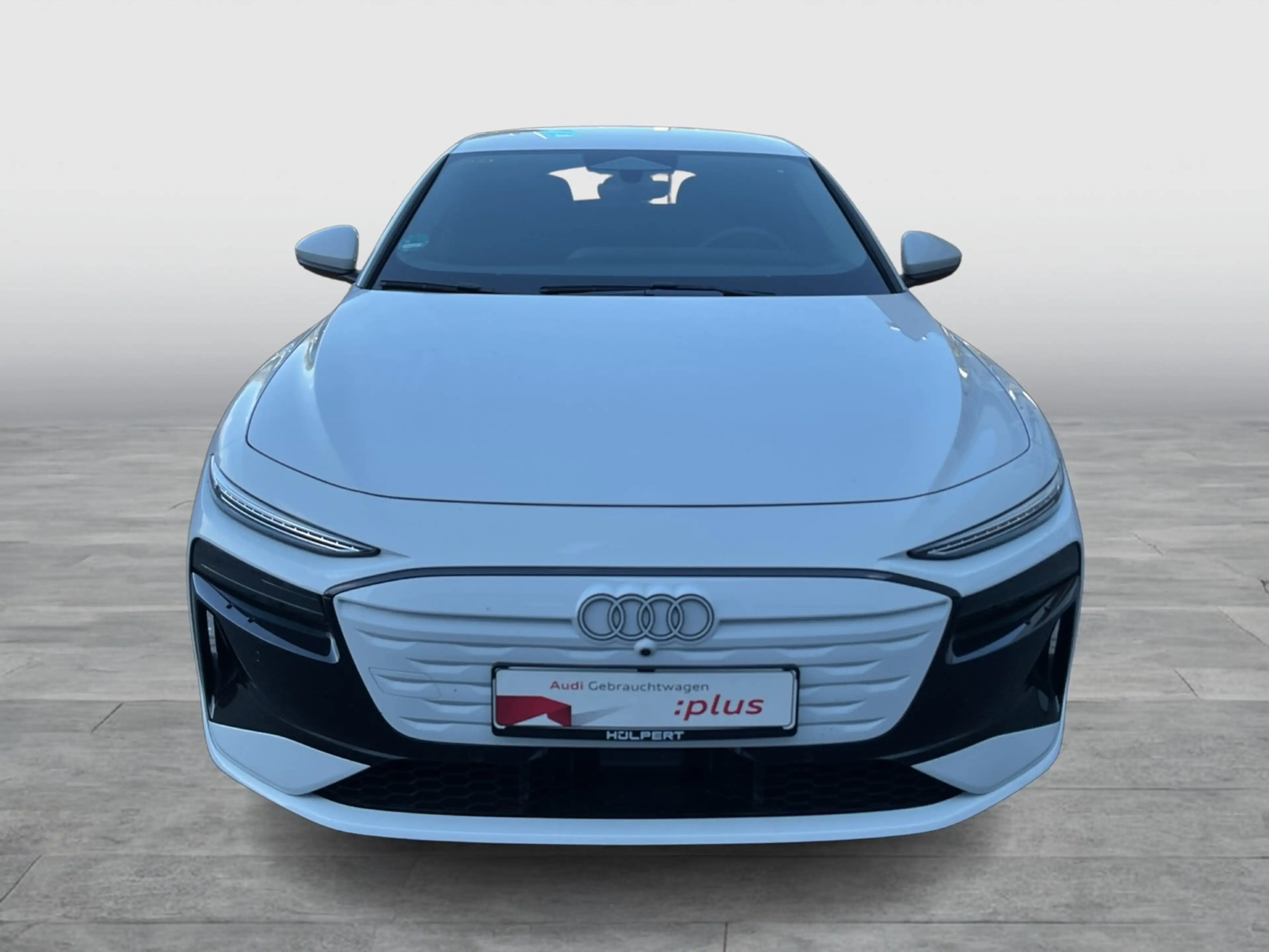 Audi A6 e-tron Avant quattro advanced AHK 360CAM LM21 — photo 9