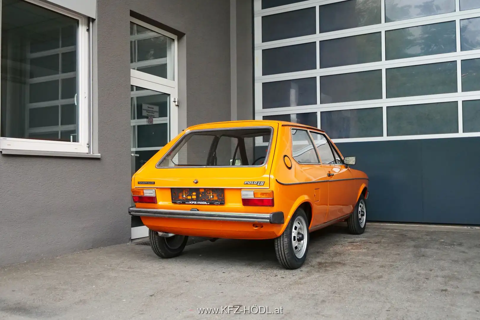 Volkswagen Polo Typ 86 LS Оранжевий - 2