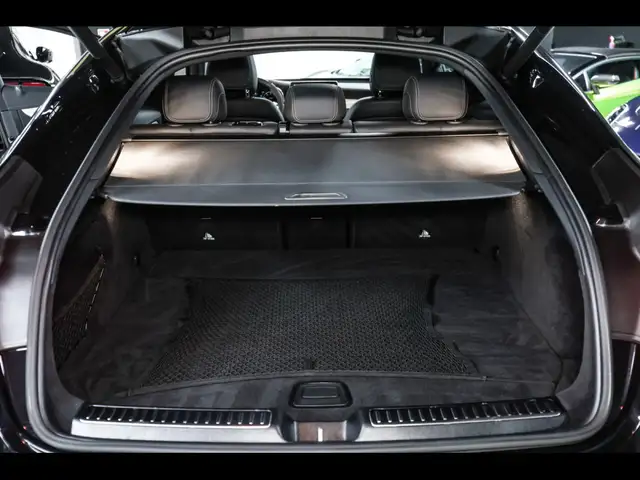 Mercedes-Benz GLC view 15