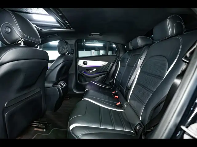 Mercedes-Benz GLC view 13