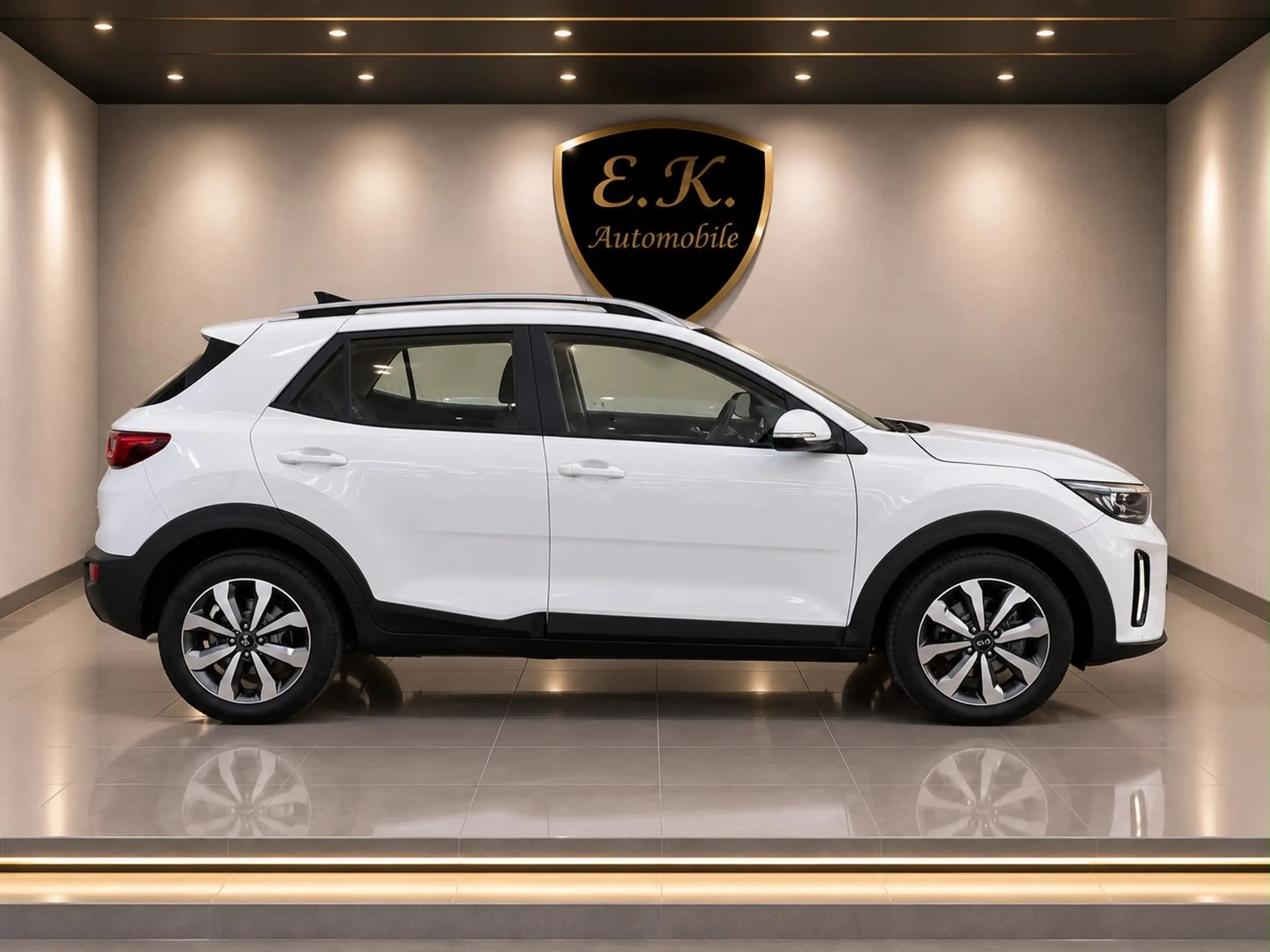 Kia Stonic Vision 1.Hand, Rückfahrkamera, Klimaautomatik, LED!! — photo 4