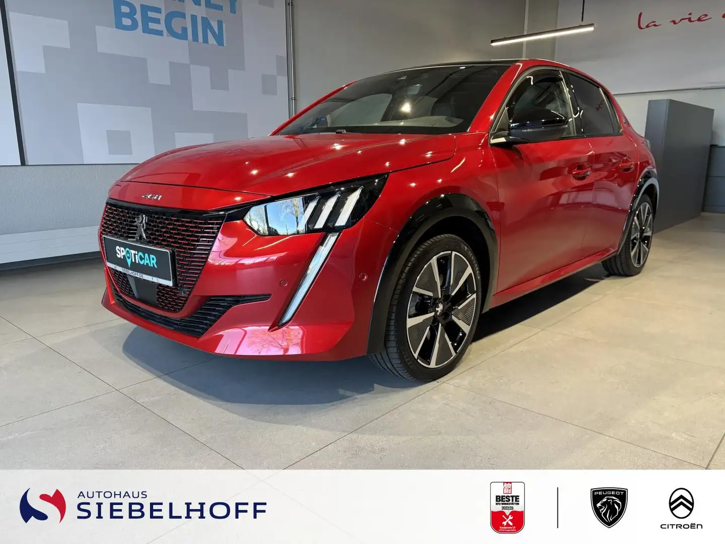 Peugeot e-208 GT Elektromotor 136 *Navi*Keyless*CAM*SHZ* Rot - 2